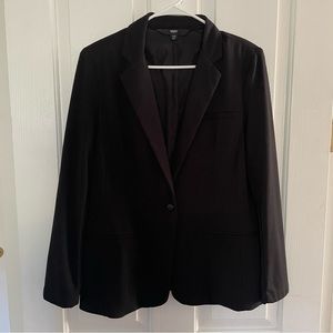Women’s Black Blazer